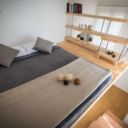 Guestfriendly Q06 - San Basilio Studio Венеция